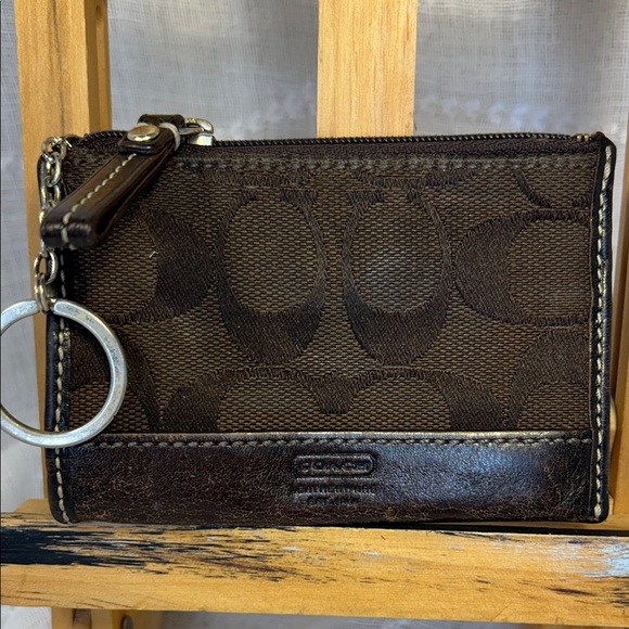 Coach Handbags - Coach minimalist keychain wallet